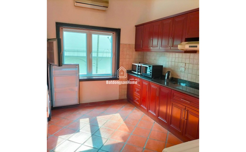 BÁN TOÀ KHÁCH SẠN ĐẲNG CẤP TÂY HỒ - 640m2 - 8 TẦNG - MT 20m - DÒNG TIỀN KHỦNG GIÁ 230 TỶ
